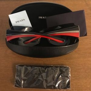 Men’s Women’s Prada Sunglasses. Original box.